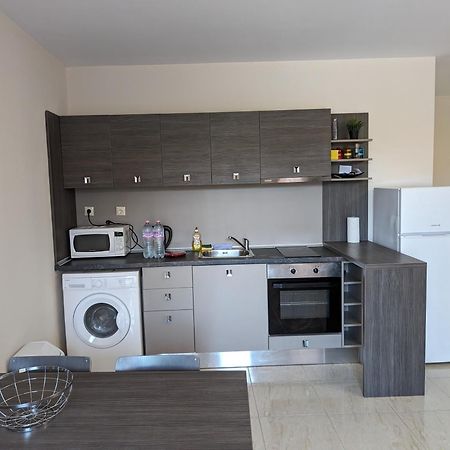 Sunny Star Dreams Condo W Prime Location, Pool, Sea View Sveti Vlas Eksteriør bilde