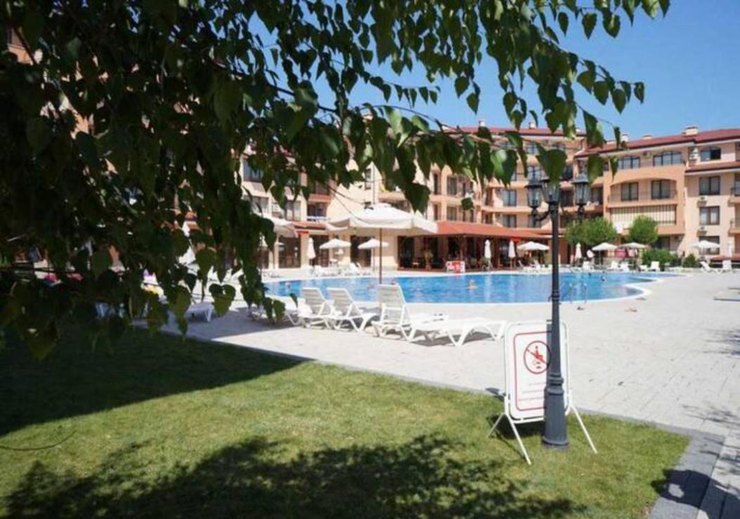 Sunny Star Dreams Condo W Prime Location, Pool, Sea View Sveti Vlas Eksteriør bilde